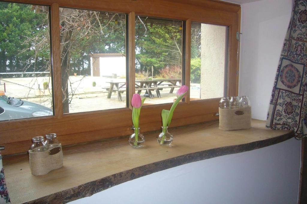 Les Gites De La Treille Montagrier Room photo